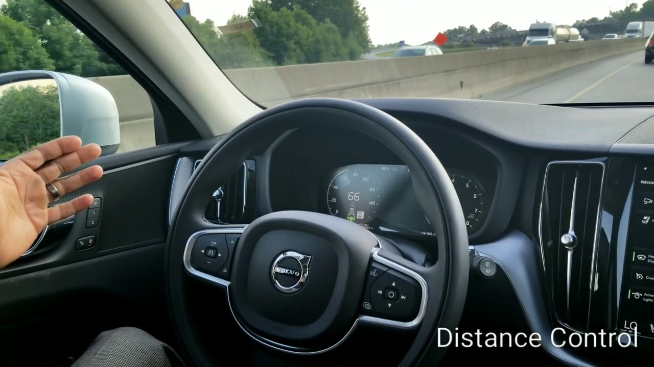 Pilot Assist & Adaptive Cruise of the Volvo XC60 XC90 XC40 V60 V90 S90 S60 Recharge extended Drive