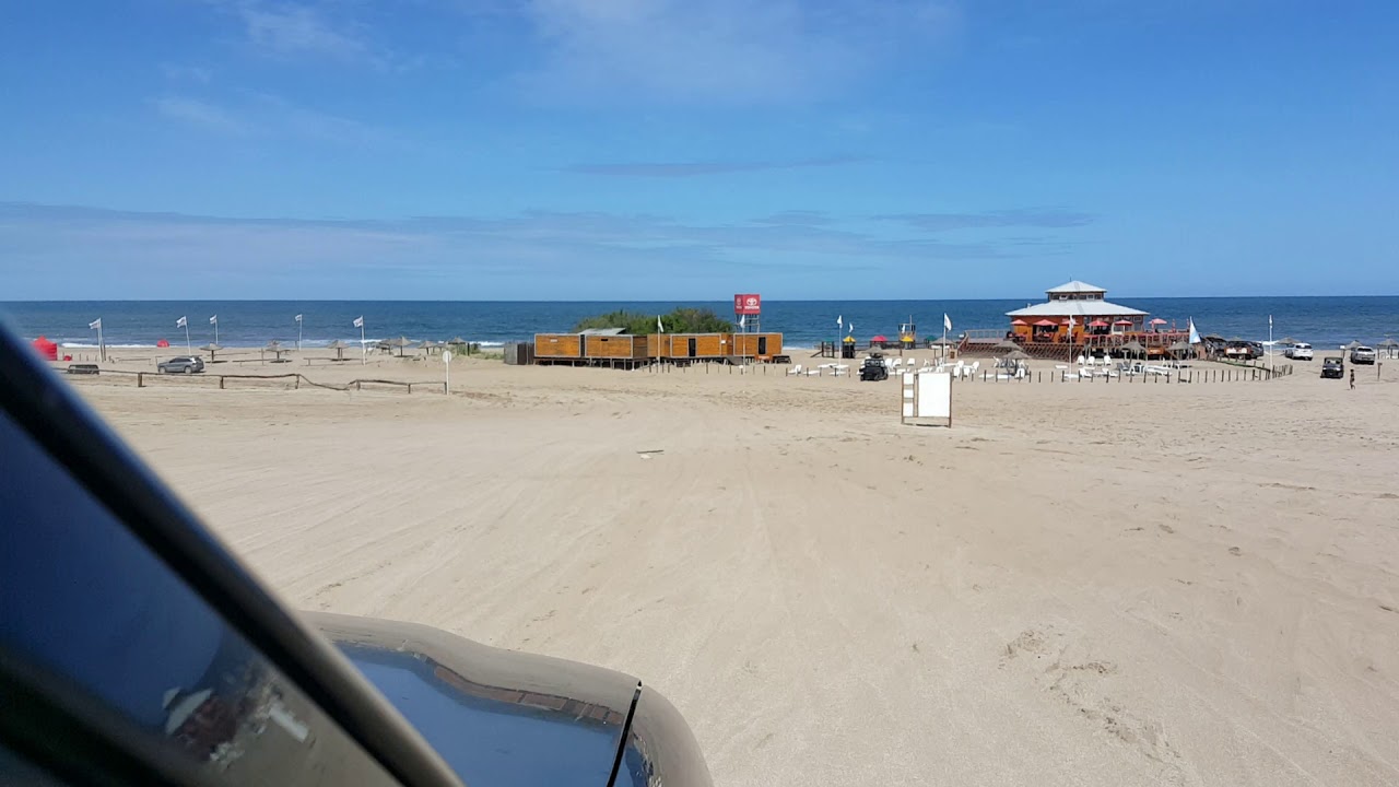 Toyota SW4 entrando a La Frontera en Pinamar