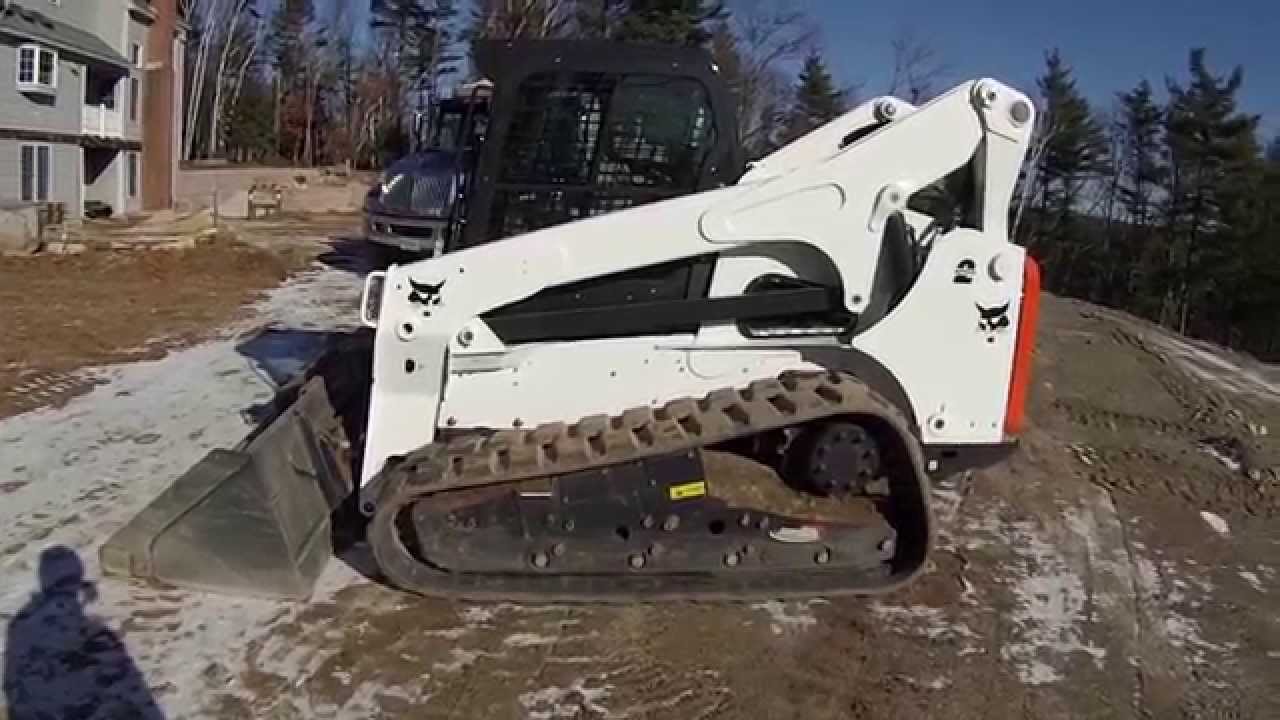 Bobcat T870 Walk Around