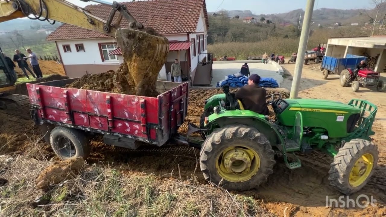Köydeki Tüm Traktörler Toprak Taşıyor 20 Traktör Bir Arada 100 Kasa Toprak Çıktı
