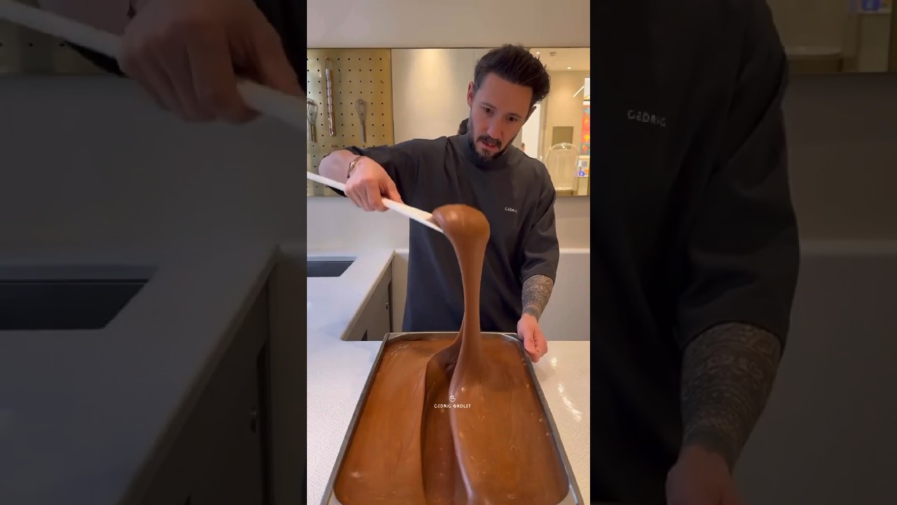 Nouvelle version des trompe-l&rsquo;oeil en tarte | #cedricgrolet #patisserie #dessert #paris