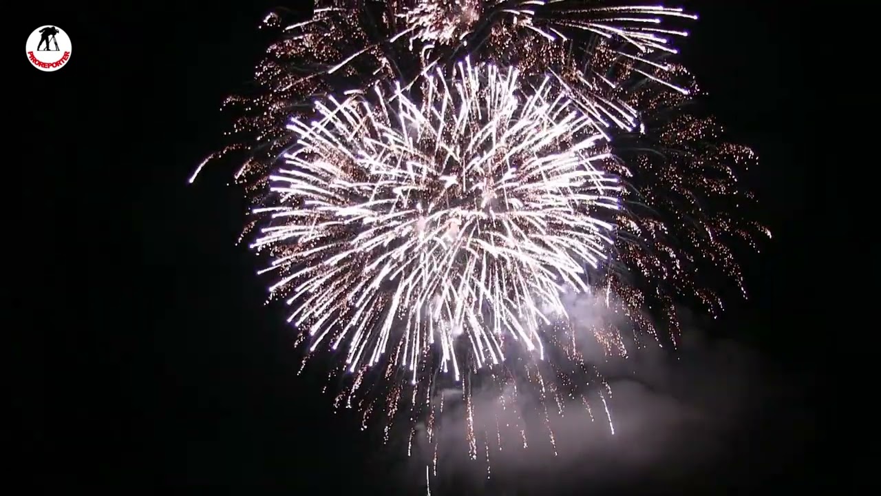 MOLFETTA 2023 - Spettacolo pirotecnico notturno ditta ALBANO & RUSSO da Melito (NA)