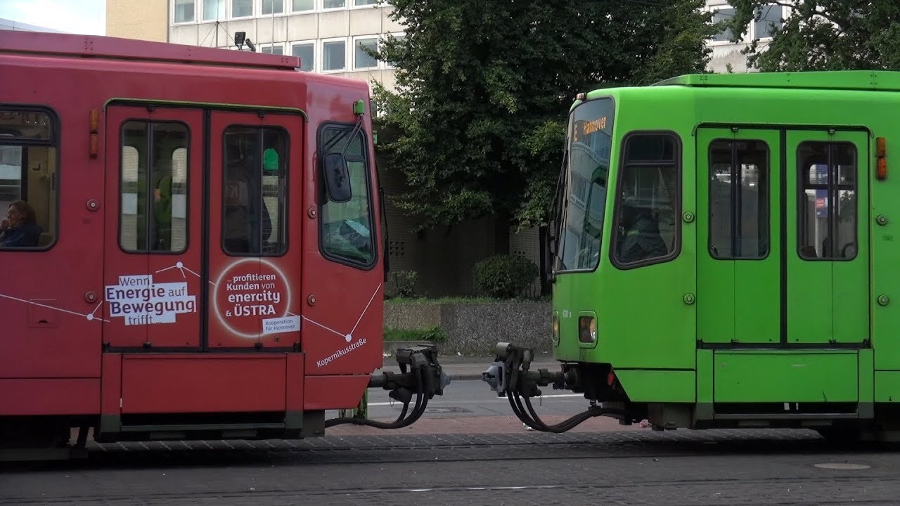 [ÜSTRA] Linie 10 - Beiwagen ankuppeln, Haltestelle Glocksee