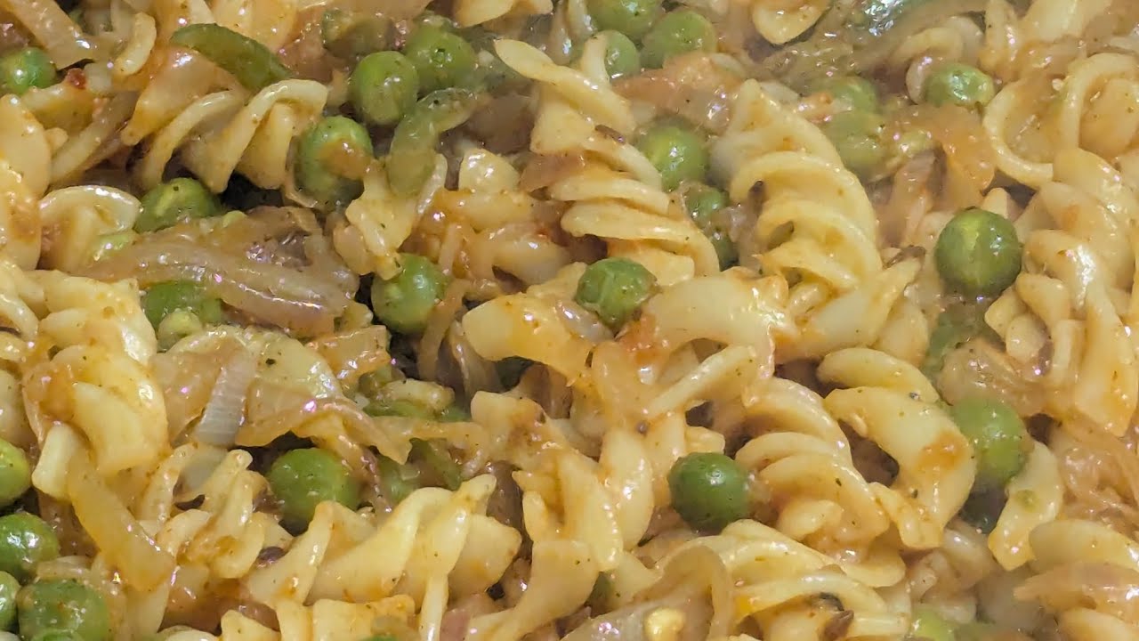 Pasta with matar | lunch for kids | AinaaZ kitchen 