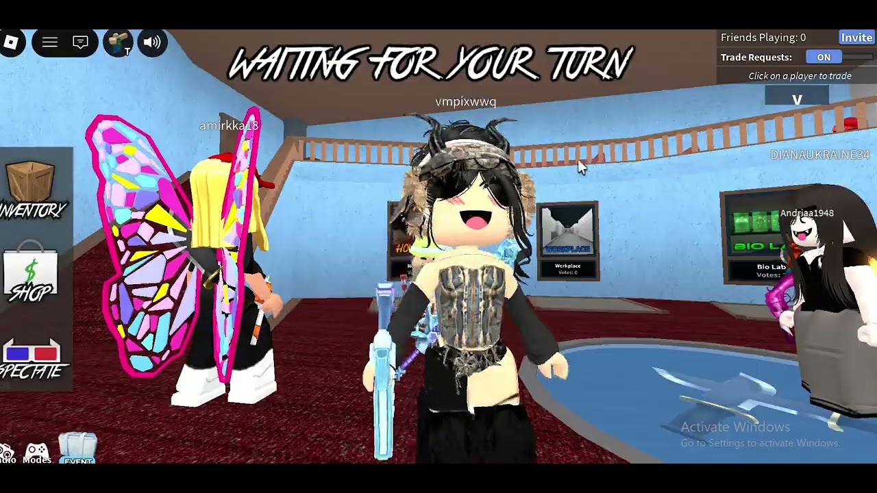 Playing MM2!!1
