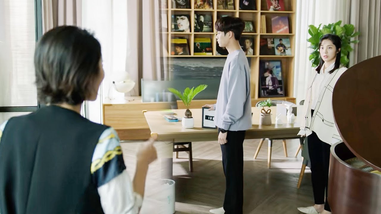 Cinderella เห็น CEO โกรธเป็นครั้งแรกและไม่กล้าเข้าใกล้เขา