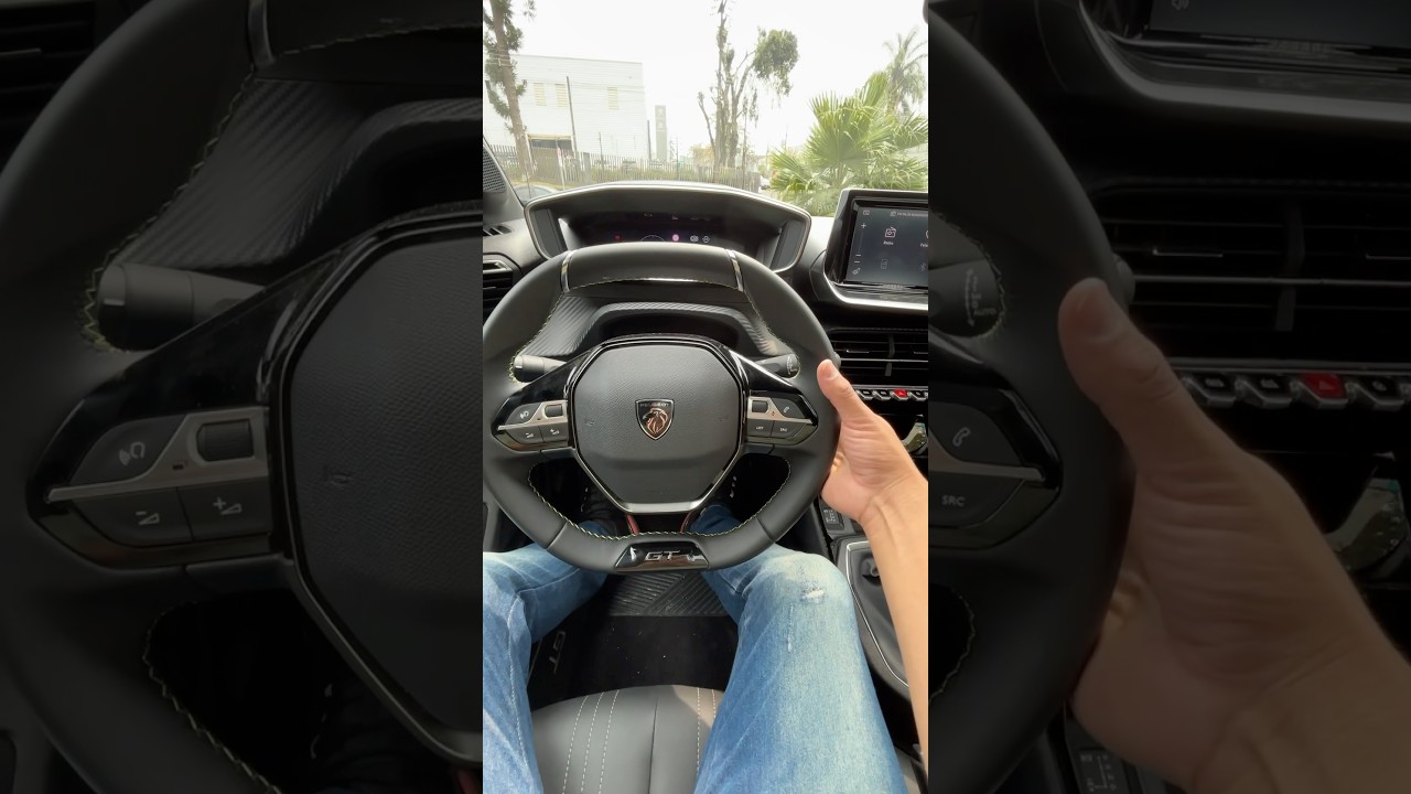 Novo PEUGEOT 208 GT 2025 Chegou! Vem conferir todos os detalhes do modelo