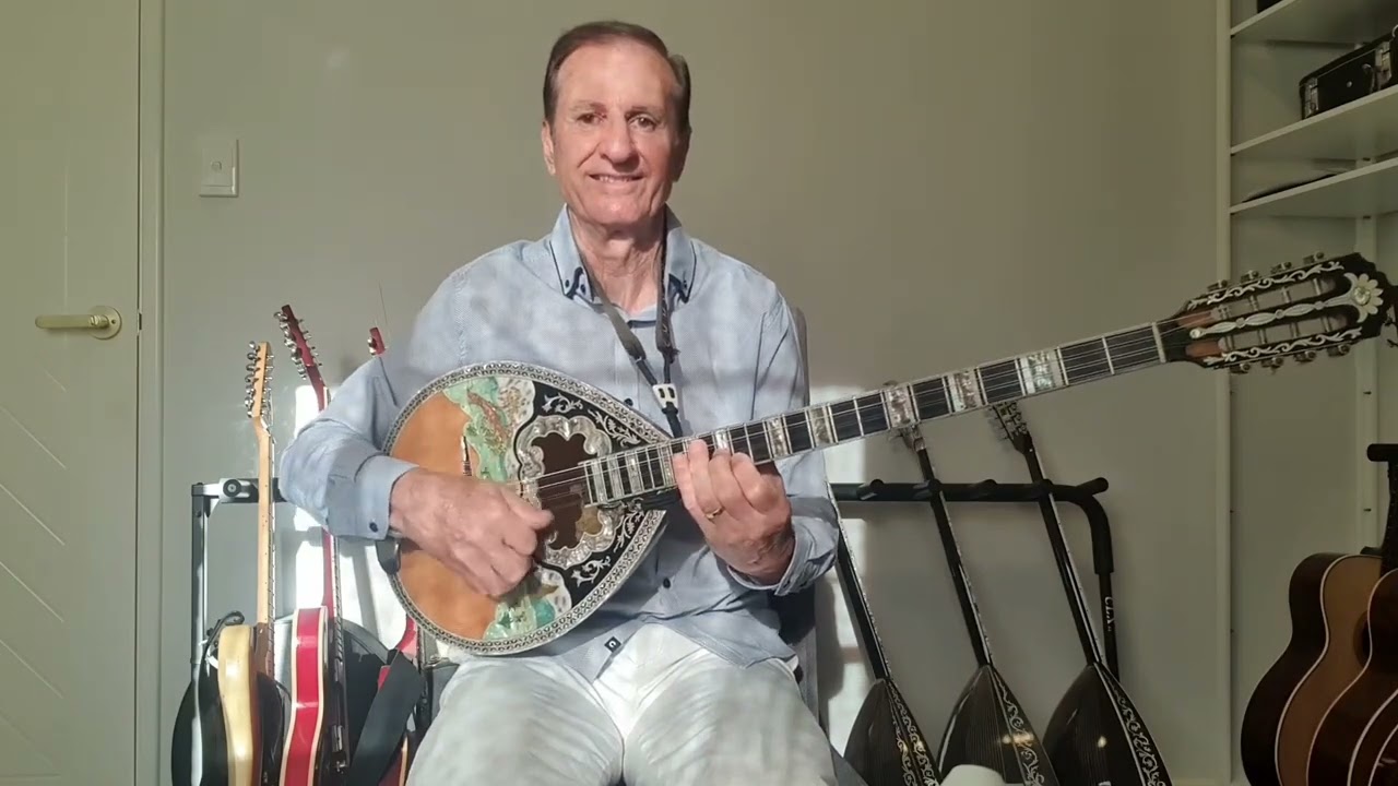 Greek Bouzouki Charavghi
