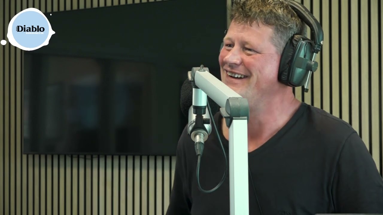 Michael Falch - Helhjertet