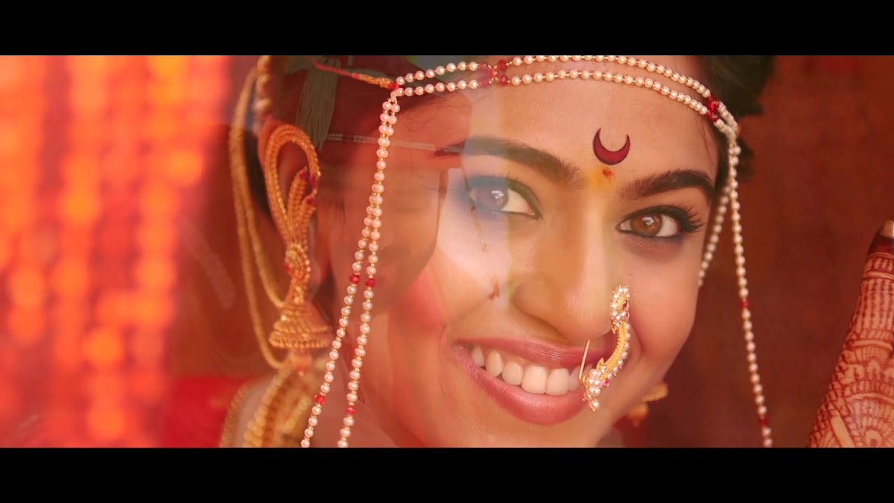 Indian Film Actress Mrunmayee Deshpande's Peshwai Maharashtrian Wedding in Pune