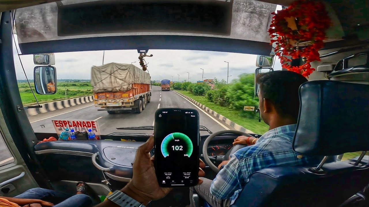 EXTREMELY AGGRESSIVE & CRAZY🔥 VOLVO BUS Driving by Greenline VOLVO Bus || Volvo Driving