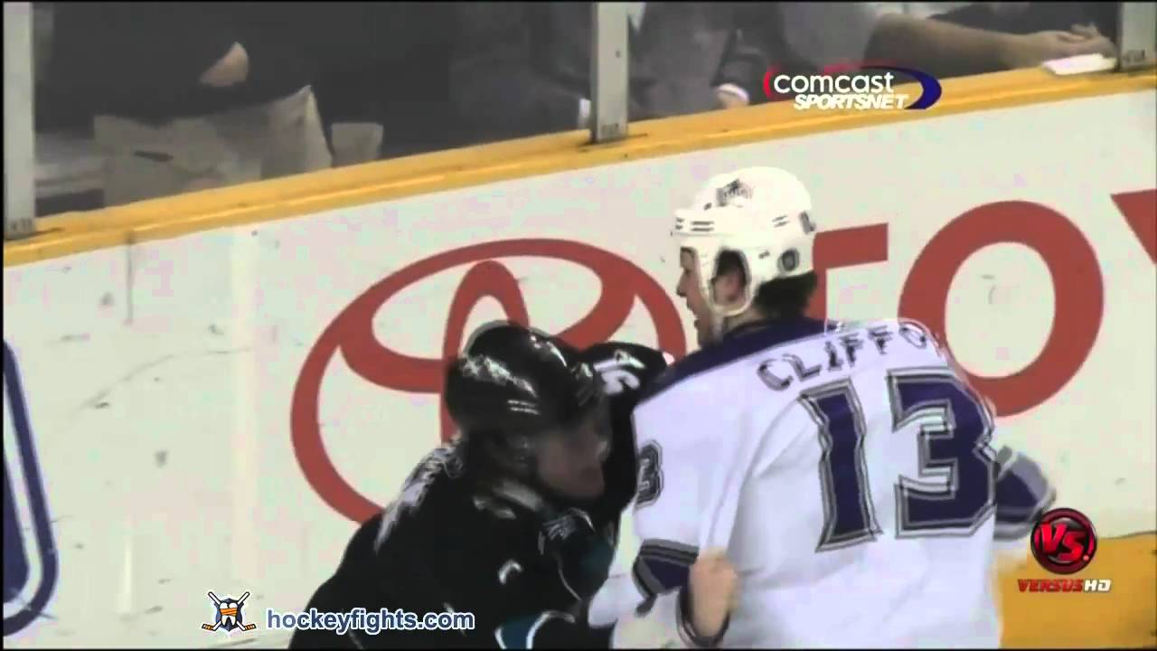 Brad Richardson vs Dan Boyle & Clifford vs Douglas Murray Apr 4, 2011