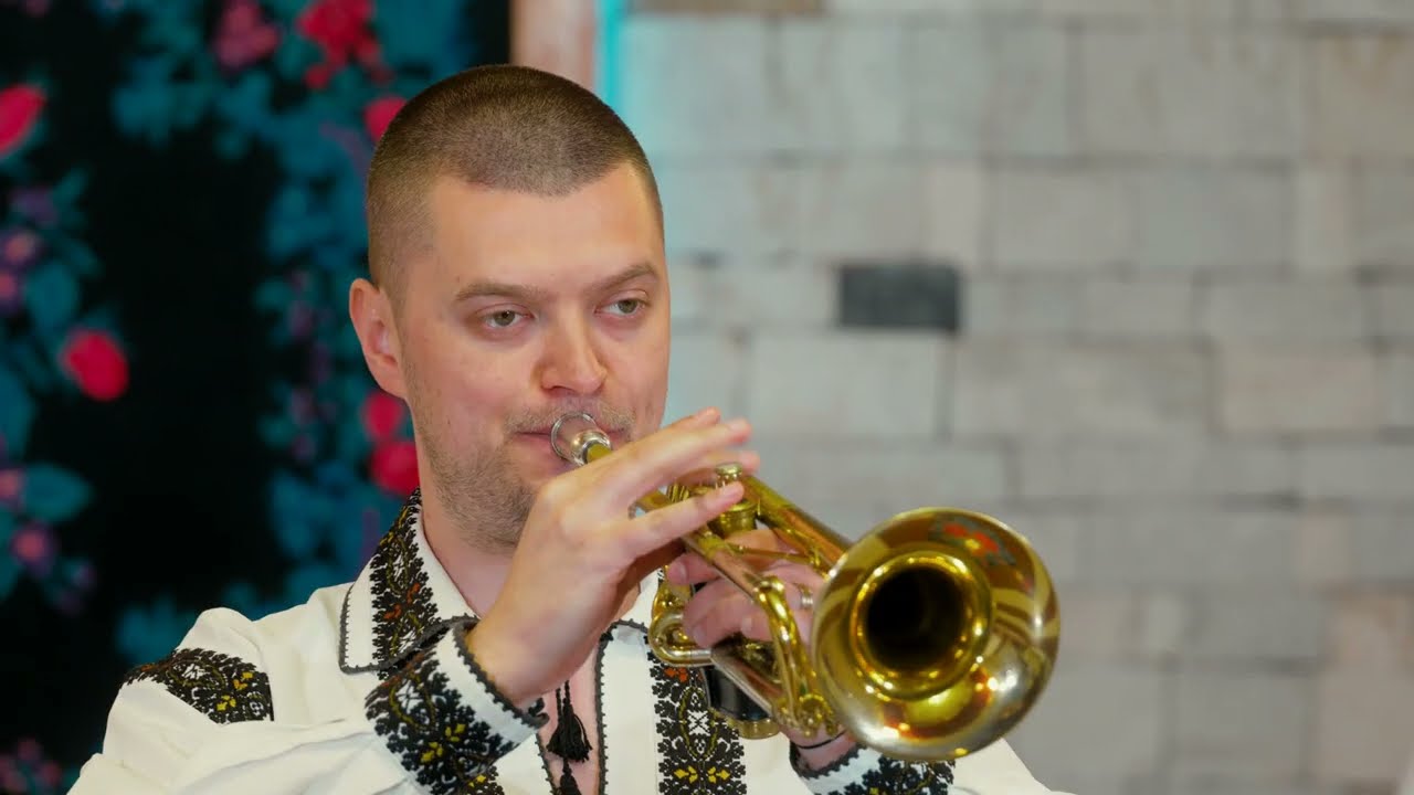 IONUȚ SCRIPCARIU  și Orchestra Moldovlaska- Sârba de la Domnița