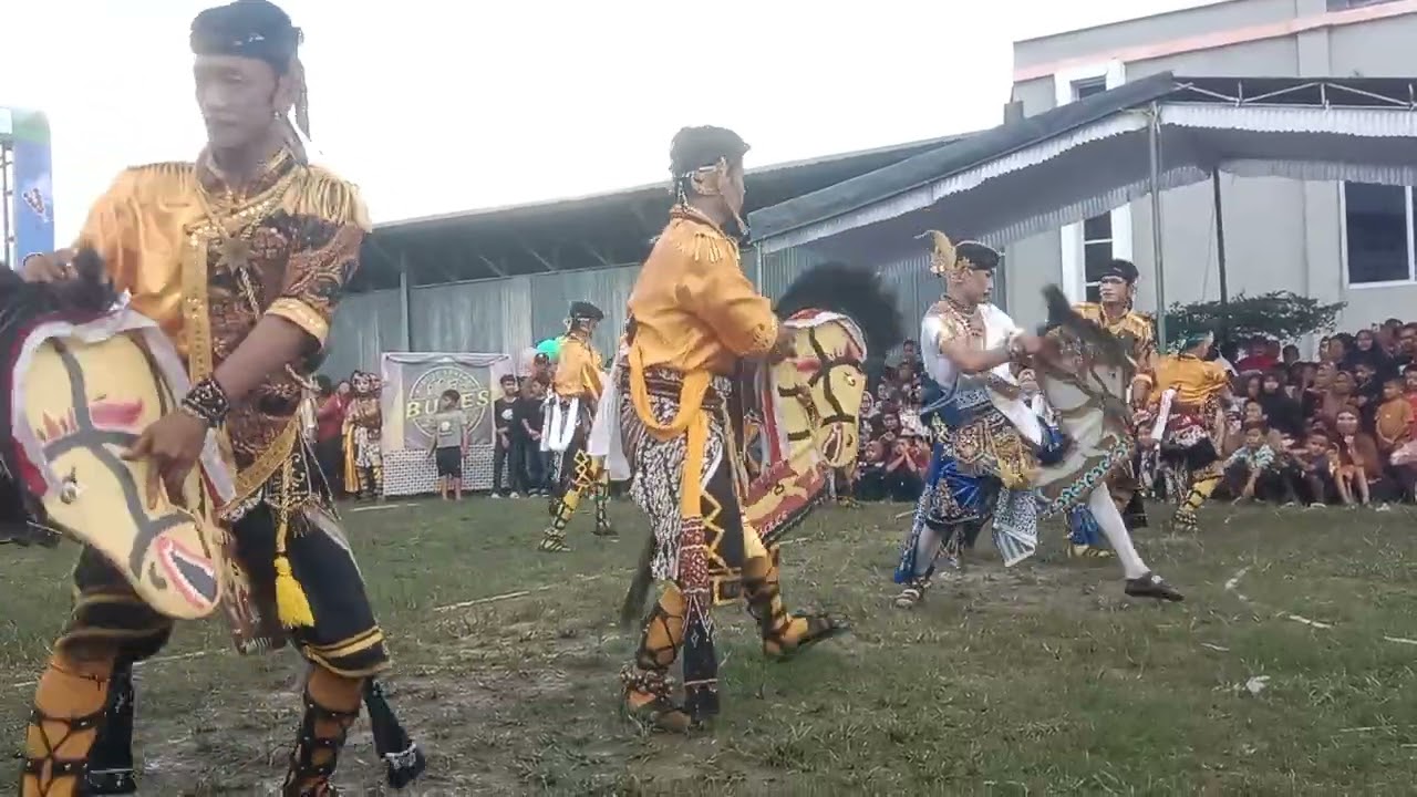 BUDOYO LESTARI PERFOME DI LAPANGAN KUNCUP PRINGSEWU #evenkulinerlampung #lapangankuncupprungsewu