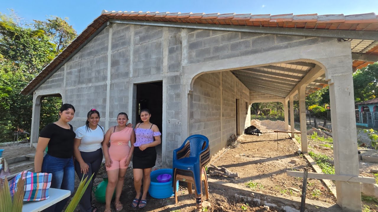 🛑😲PRESENTANDOLES ESTA MEGA CASA GIGANTE 🫣/CHICAS SALVADOREÑAS 