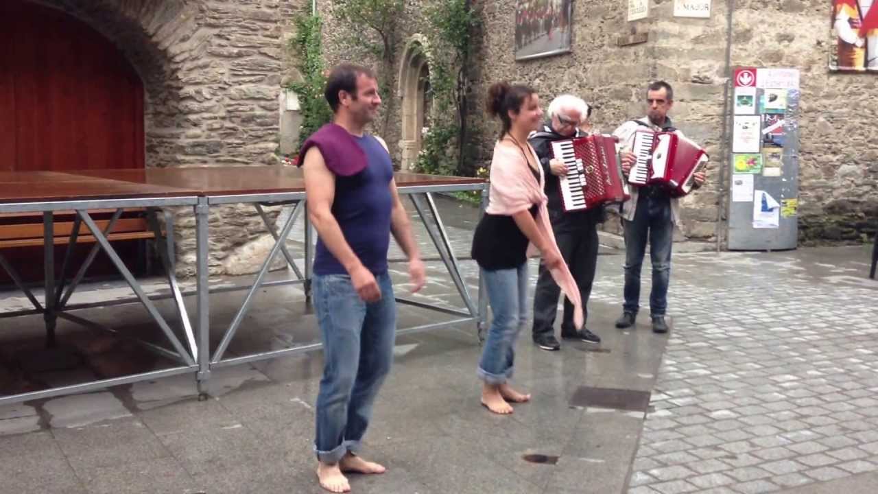 Ball d'homenatge (2013, directe)