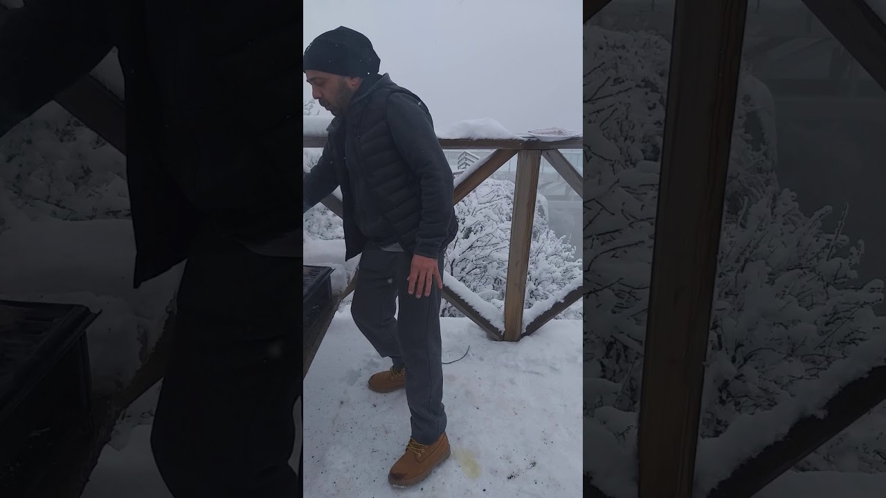 Azdavay cam teras