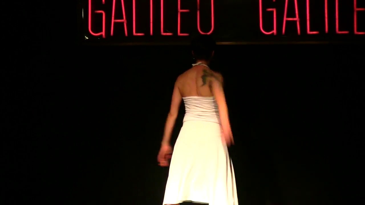 Cristina Rosa Velardo actuación en Galileo Galilei