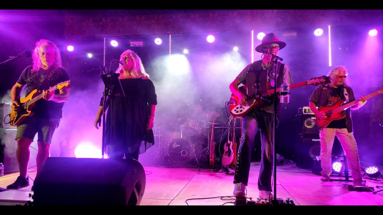 '' SUPERSTITION '' CHILD OF THE MOON ESTIVALES FIGANIERES 06 AOÛT 2025 VIDÉO TÉL. (Thanks Emma) 😉😘
