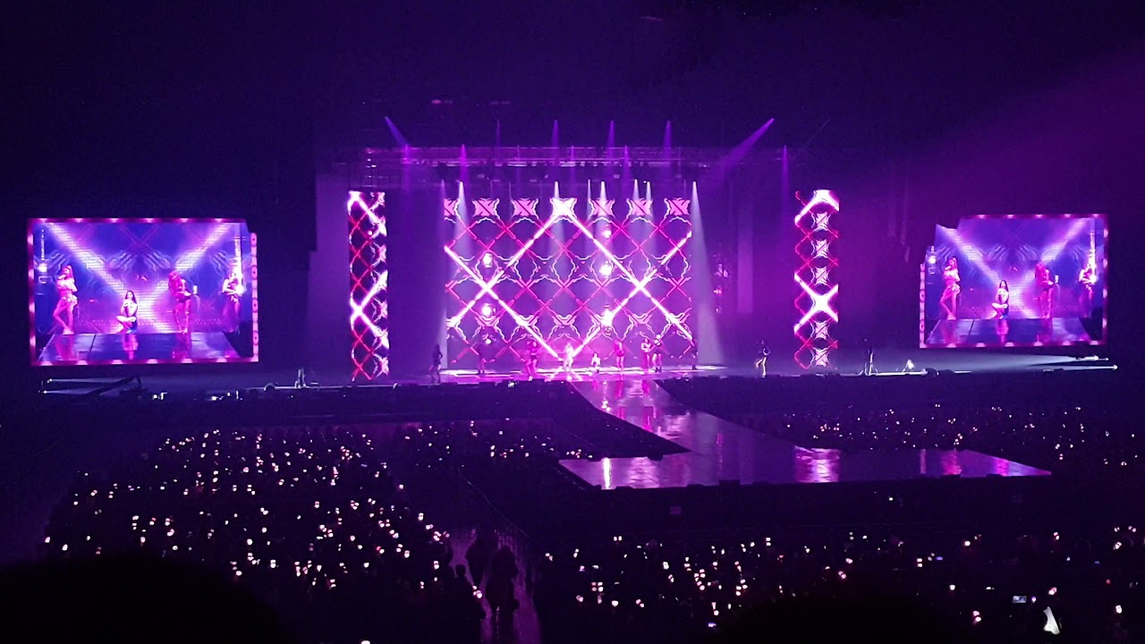 [4K] 181111 BLACKPINK IN YOUR AERA 2018 Seoul So hot