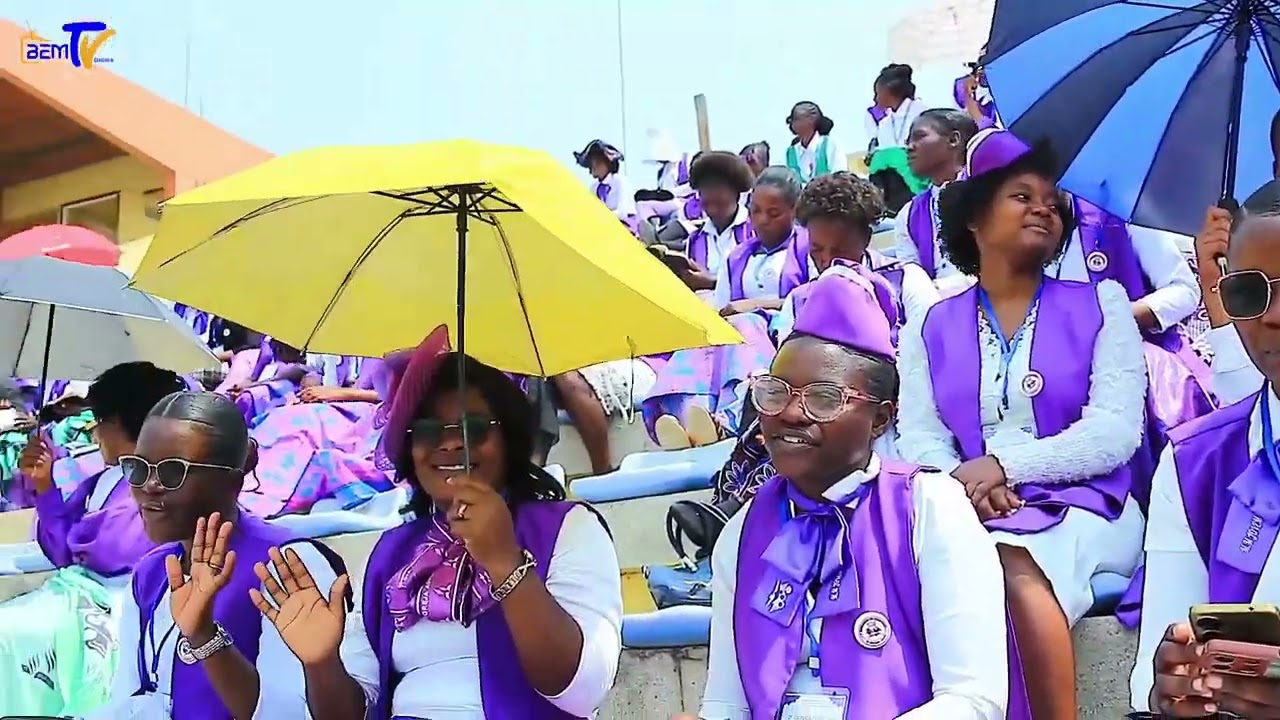 vídeo do Primeiro congresso do Ministério da Mulher Jovem da União Sudoeste de Angola.