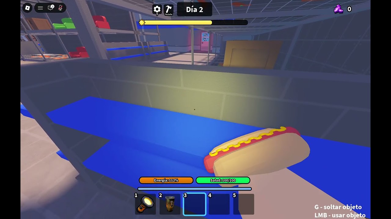 jugando sobrevive en la mega tienda