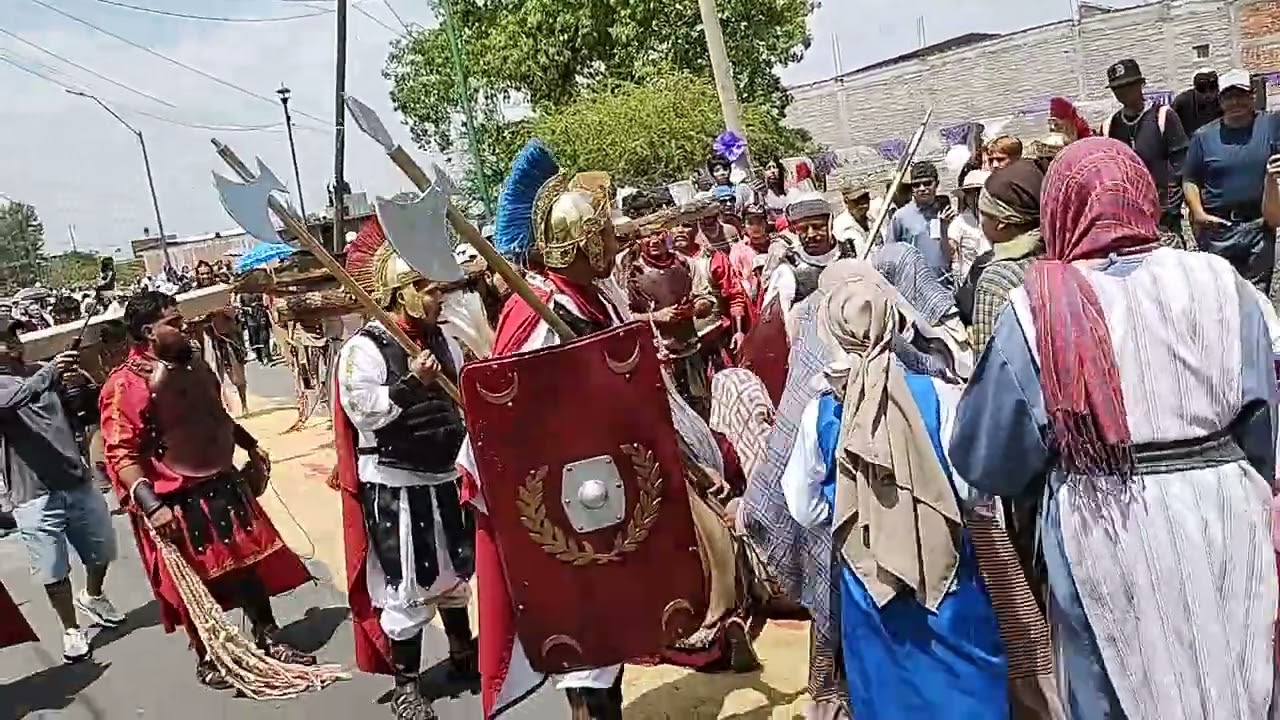 Estaciones del viacrucis de Indaparapeo Michoacán