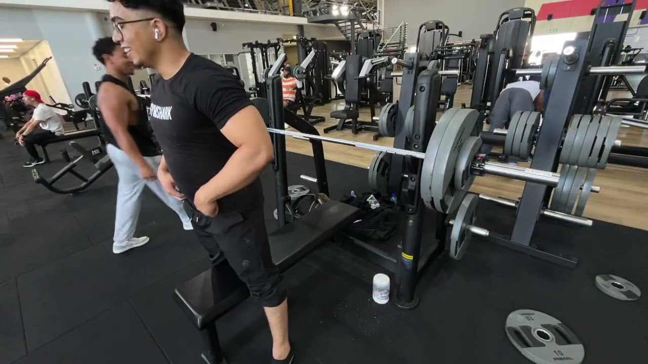 31 Jan weighted chin ups + Larsen press