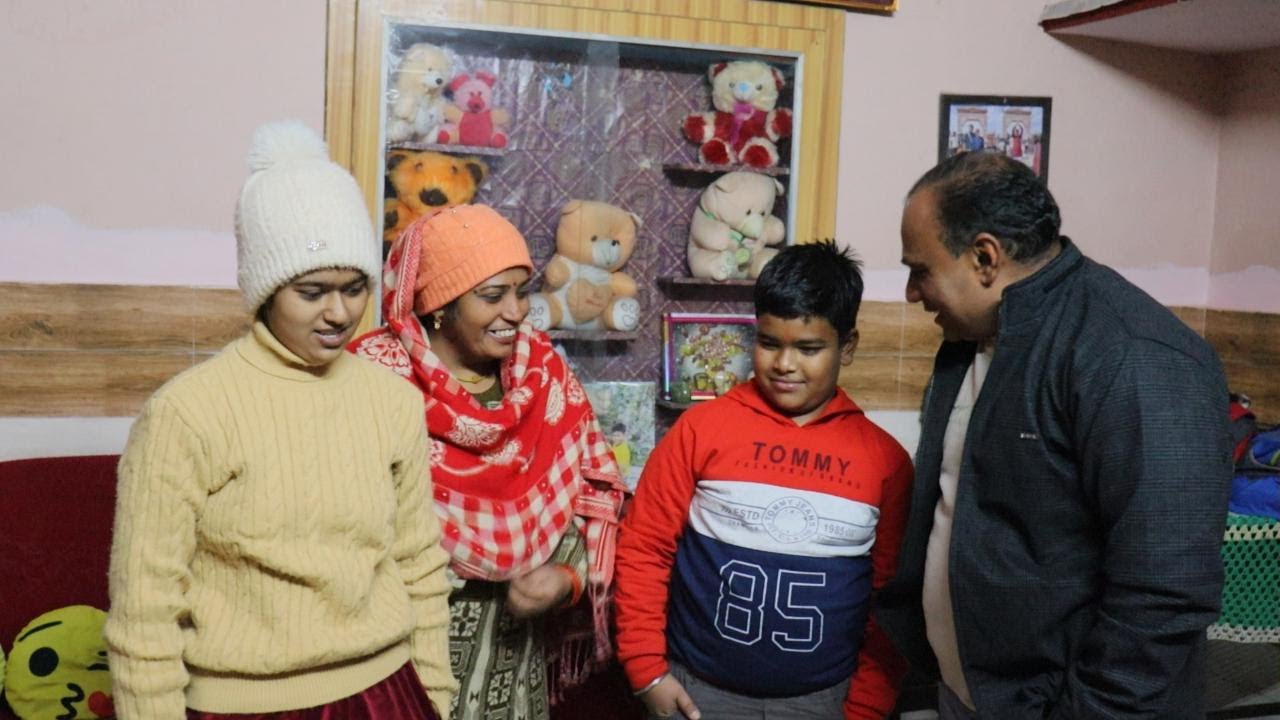 तो इसलिए पहुंच गए नीलाक्षी बहन के घर || Pal Family Vlogs