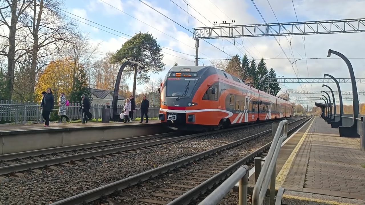 Elron Stadler FLIRT trains at Kehra + EVR Hi-Rail truck