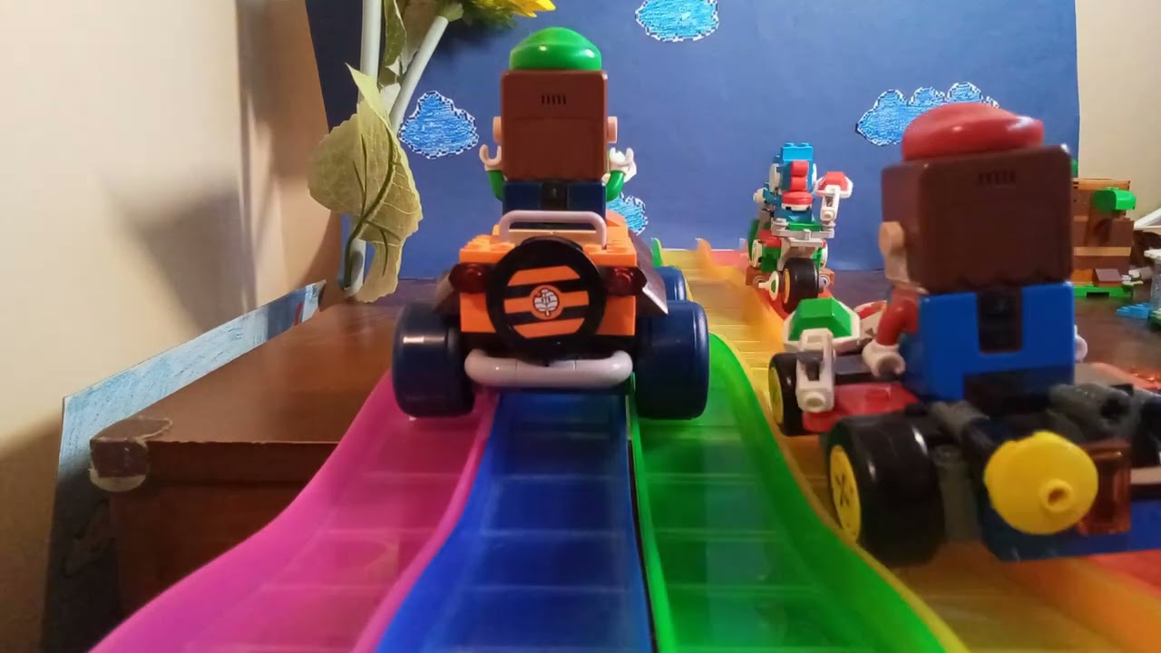 Luigi's birthday! Ep 6 El cumpleaños de Luigi! Ep 6