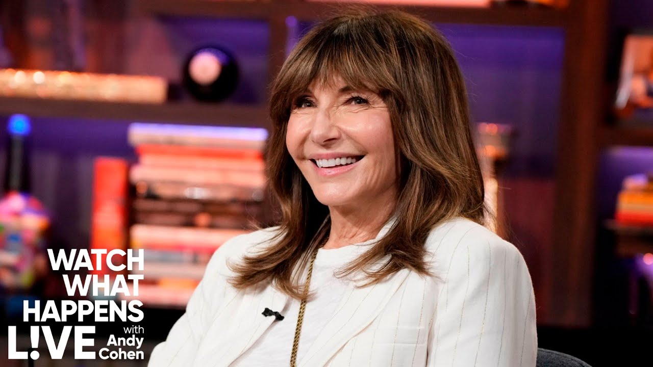 Mary Steenburgen Says Gary Janetti is a Human Search Engine | WWHL