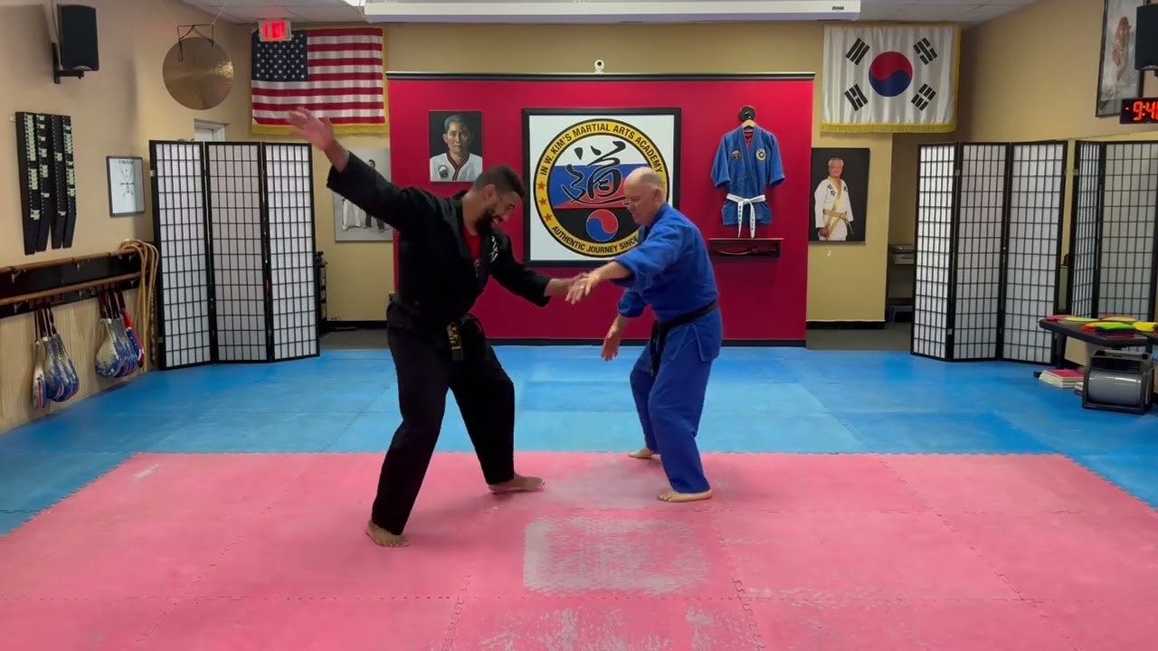 Advanced Counters Rear Bear Hug - Sin Moo Ryong Moo Kwan