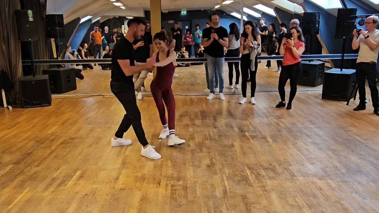 Bachata Sensual Intermediate Juanjo Y Maria 02.03.2024