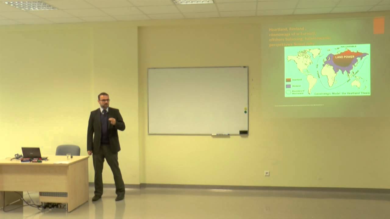 Wykład mec. Jacka Bartosiaka "15 lat Polski w NATO"