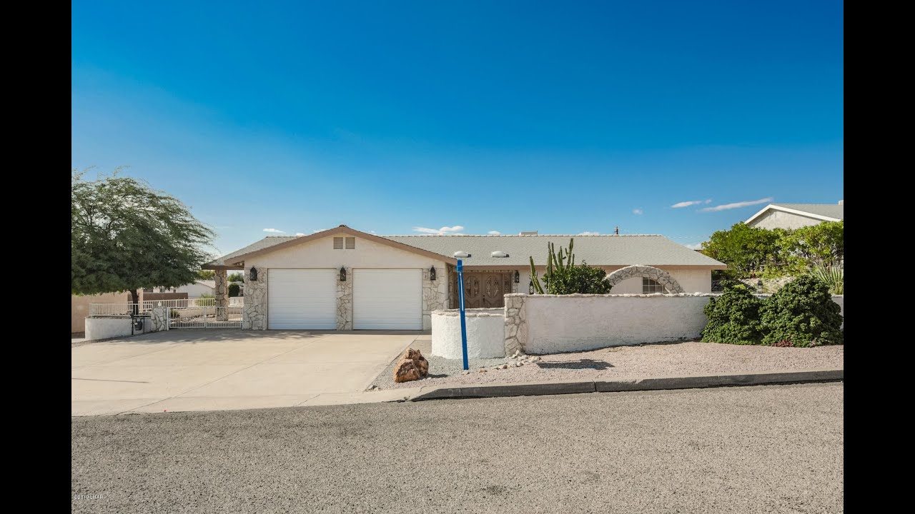 Lake Havasu Pool Home with Casita and RV Garage  - 2955 Bluewater Dr