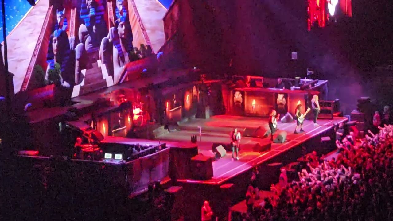 Iron Maiden - Powerslave