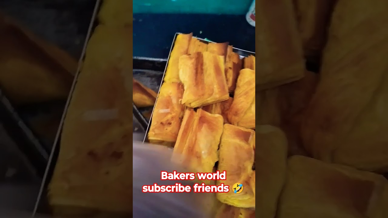 veg puff Bakers world puff @Bakersworld1821 #trending #foodie