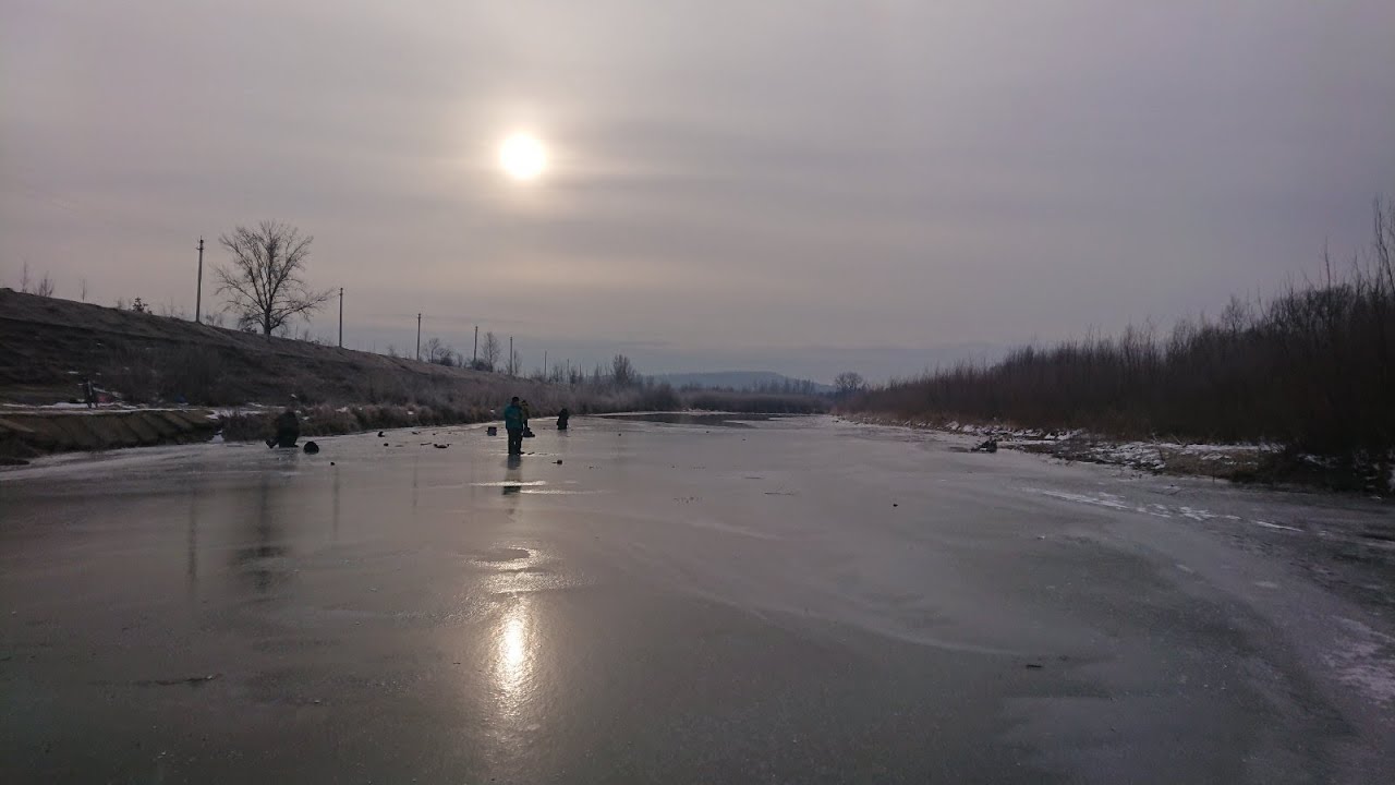 Річка потішила рибою