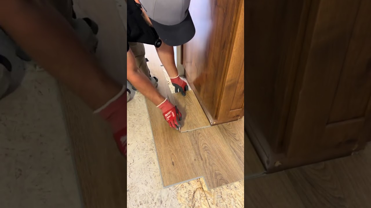 Laminate flooring #construction #remodel #satisfyingvideo #fyp #trending #viralvideo,