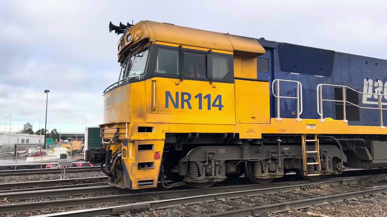 Action at South Dynon yards on a very gloomy Melbourne day