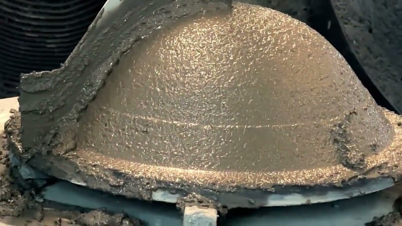 WANGYUANJI- processing of how to make the cast iron wok - natural material with craftmanship