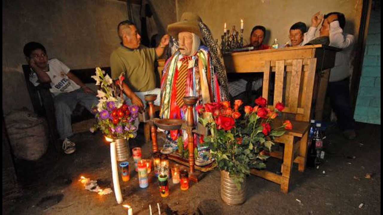 Conoce más sobre el culto a San Simón o Maximón