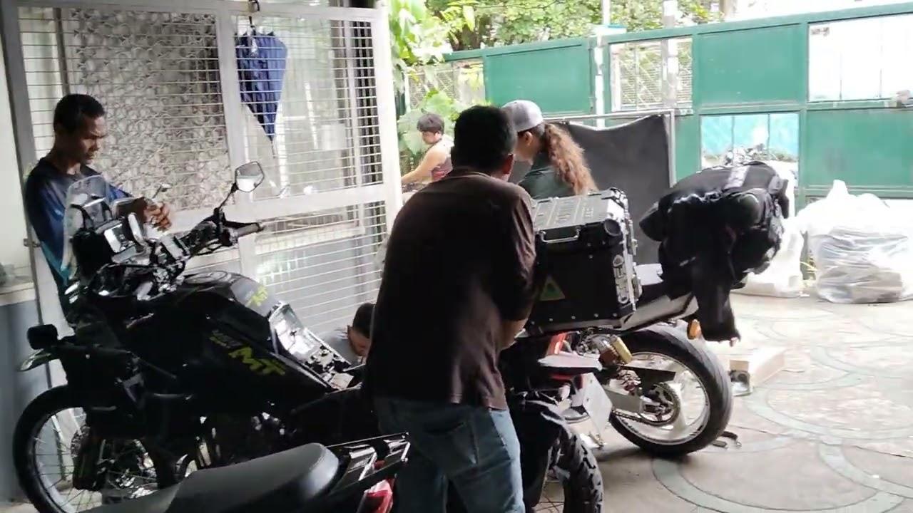 RED motorcycle EXHAUST DEPARO CALOOCAN