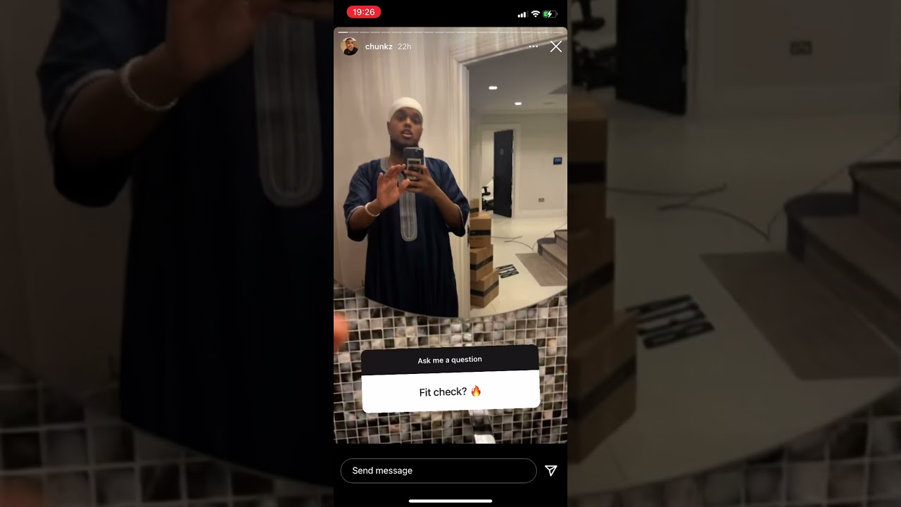 Chunkz being funny and acting crazy on Instagram Q&A