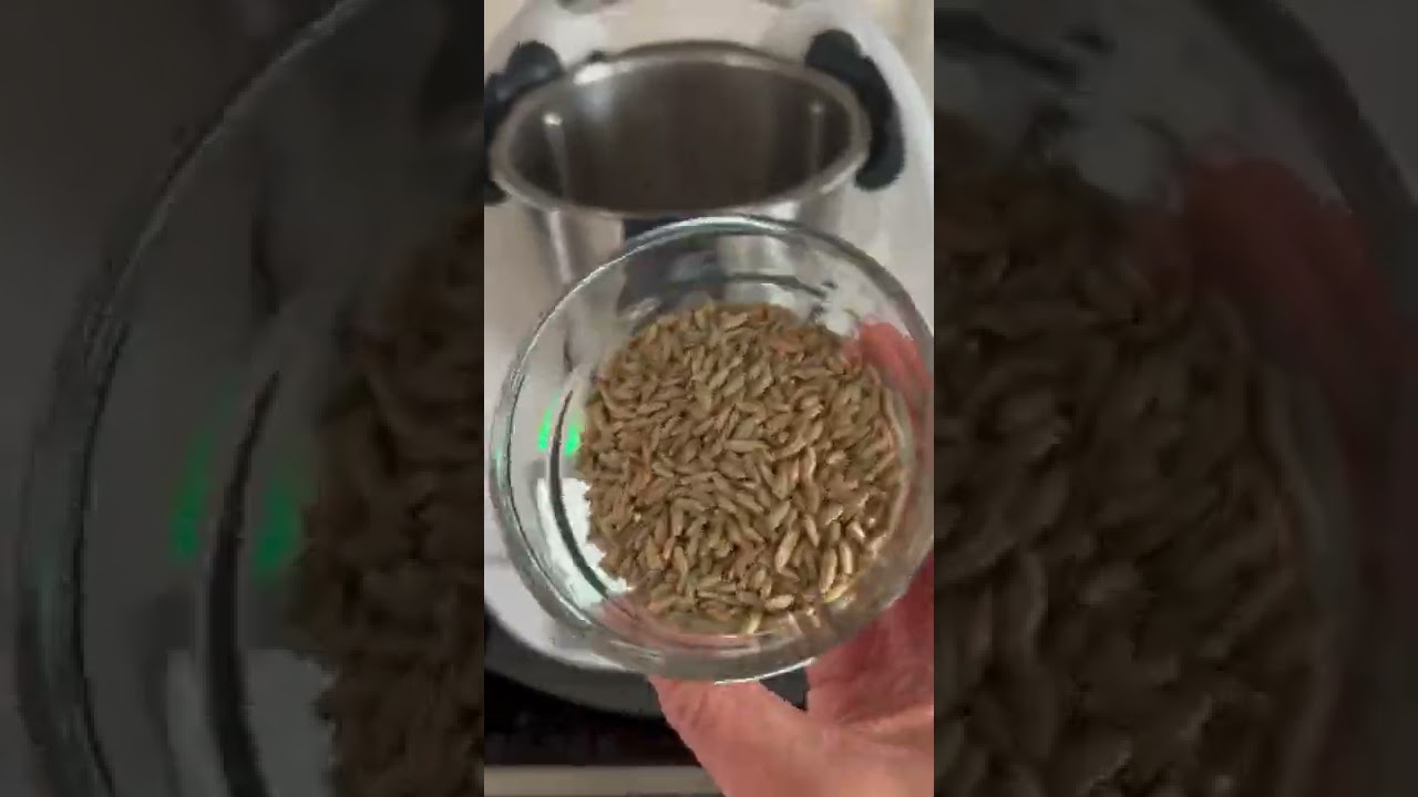 Mehl mit dem Thermomix&reg; selber mahlen.