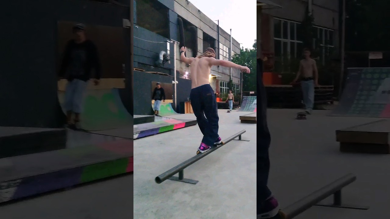 #rollerblading #tricks #inlineskating #agressiveinline