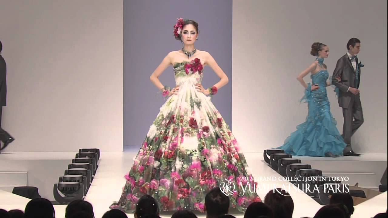 YUMI KATSURA 2012 GRAND COLLECTION IN TOKYO