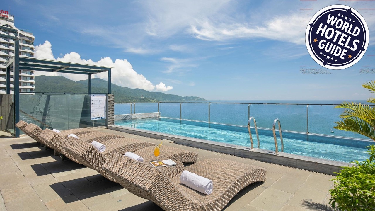 Mangata Beachfront Hotel - Rooftop Bar Sea View | Da Nang, Vietnam | Hotel Review 🌟