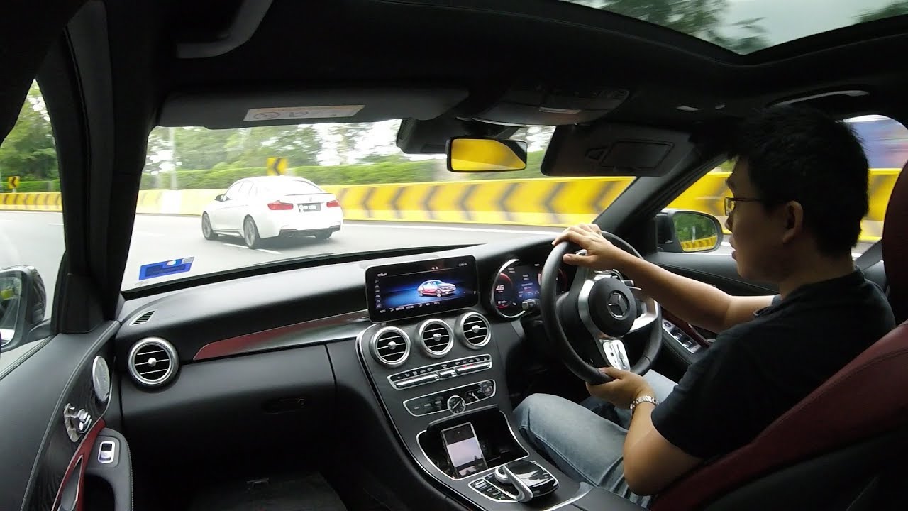 2019 Mercedes-Benz C 300 AMG Line (W205) - Genting Run 衝上雲頂 | EvoMalaysia.com